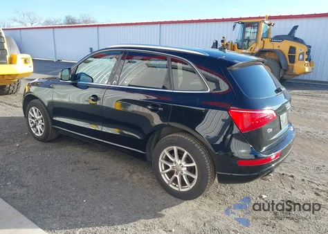 2010 Audi Q5 3.2 Premium из США, поврежденный, VIN WA1LKAFP5AA058709